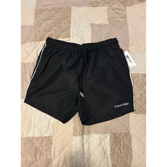 Calvin Klein Other - Calvin Klein Men's Large Black Lined Swimwear Trunks Shorts